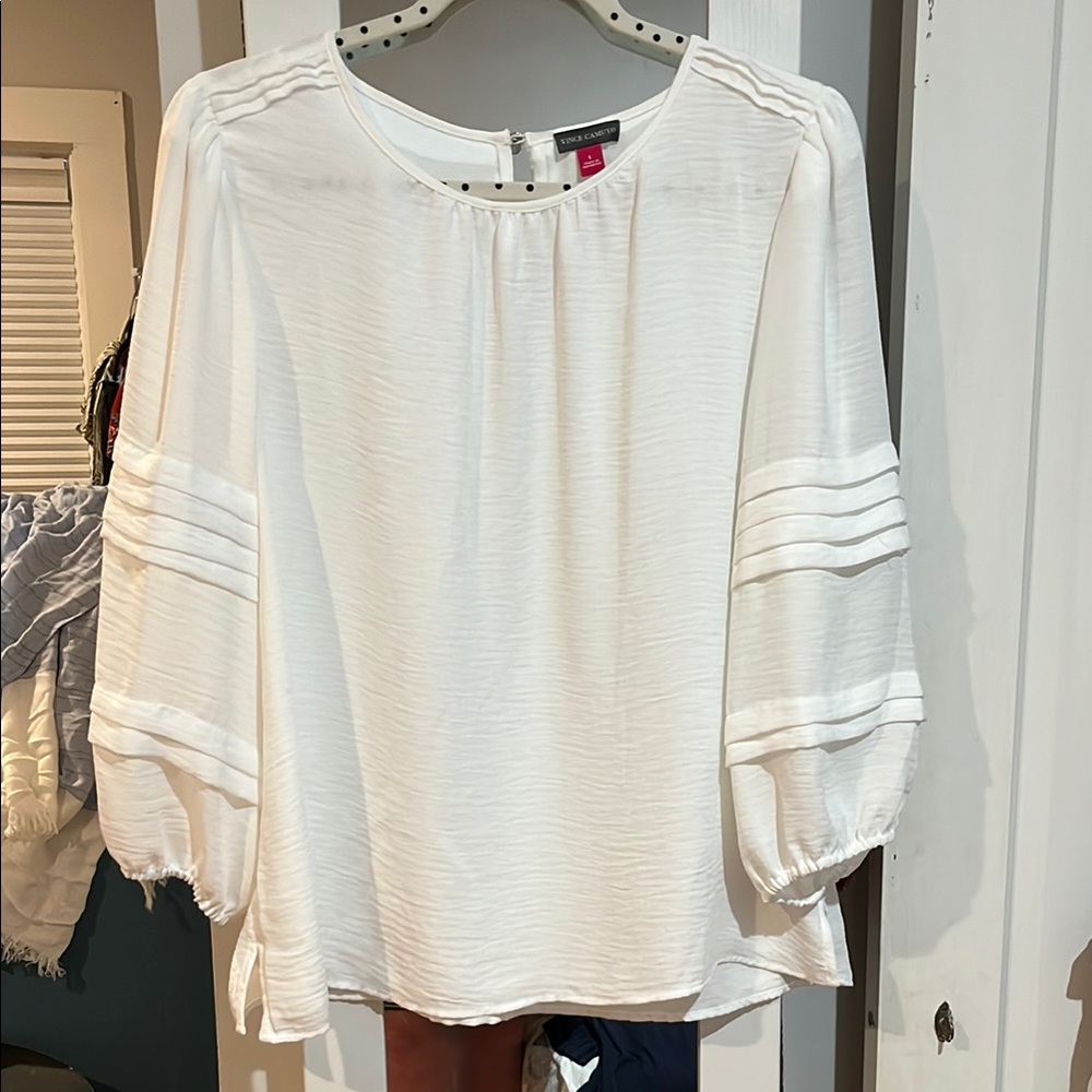 Vince Camuto White Blouse with Relaxed Pleated Design